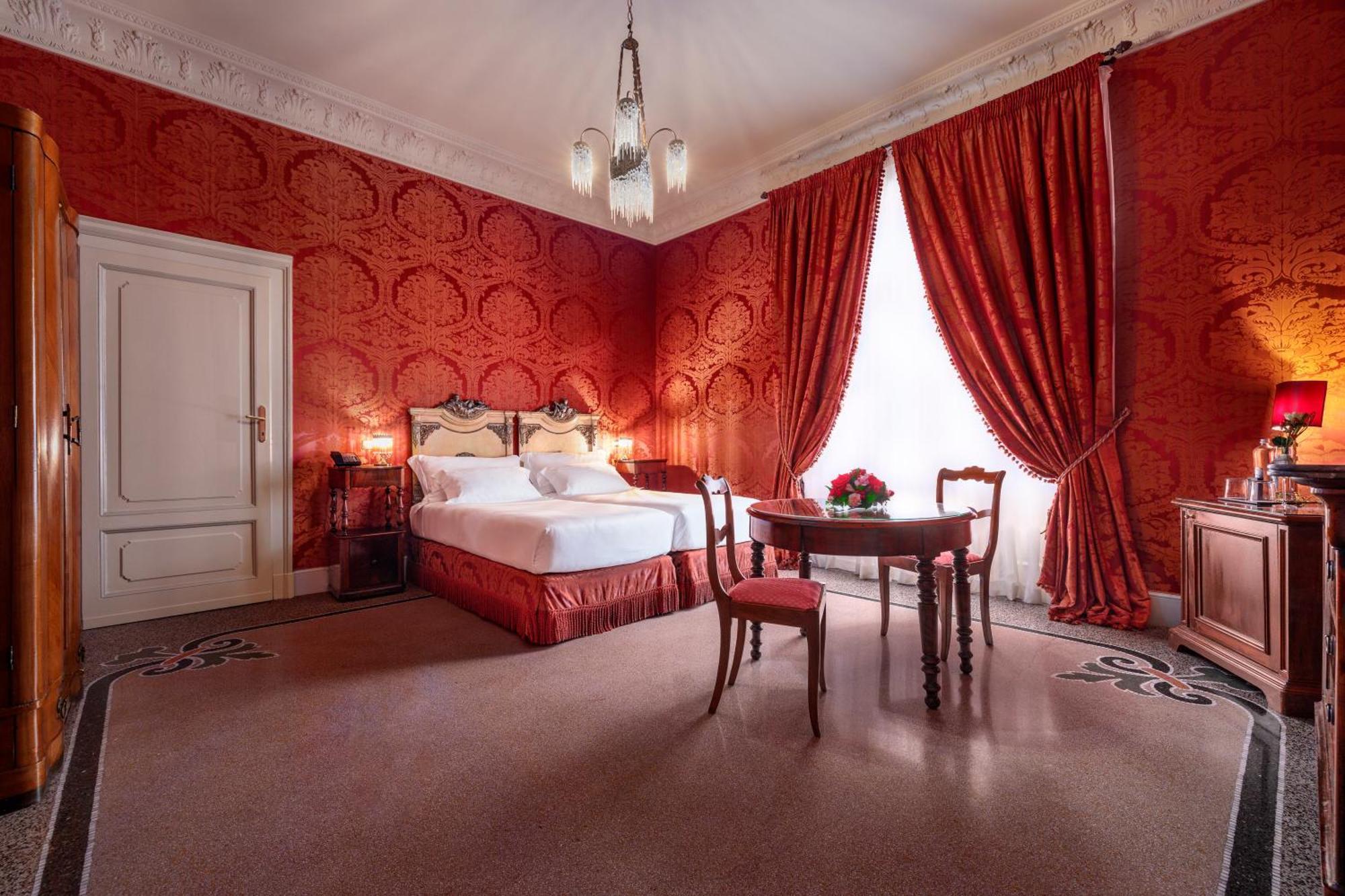 Hotel Locarno Rome Room photo