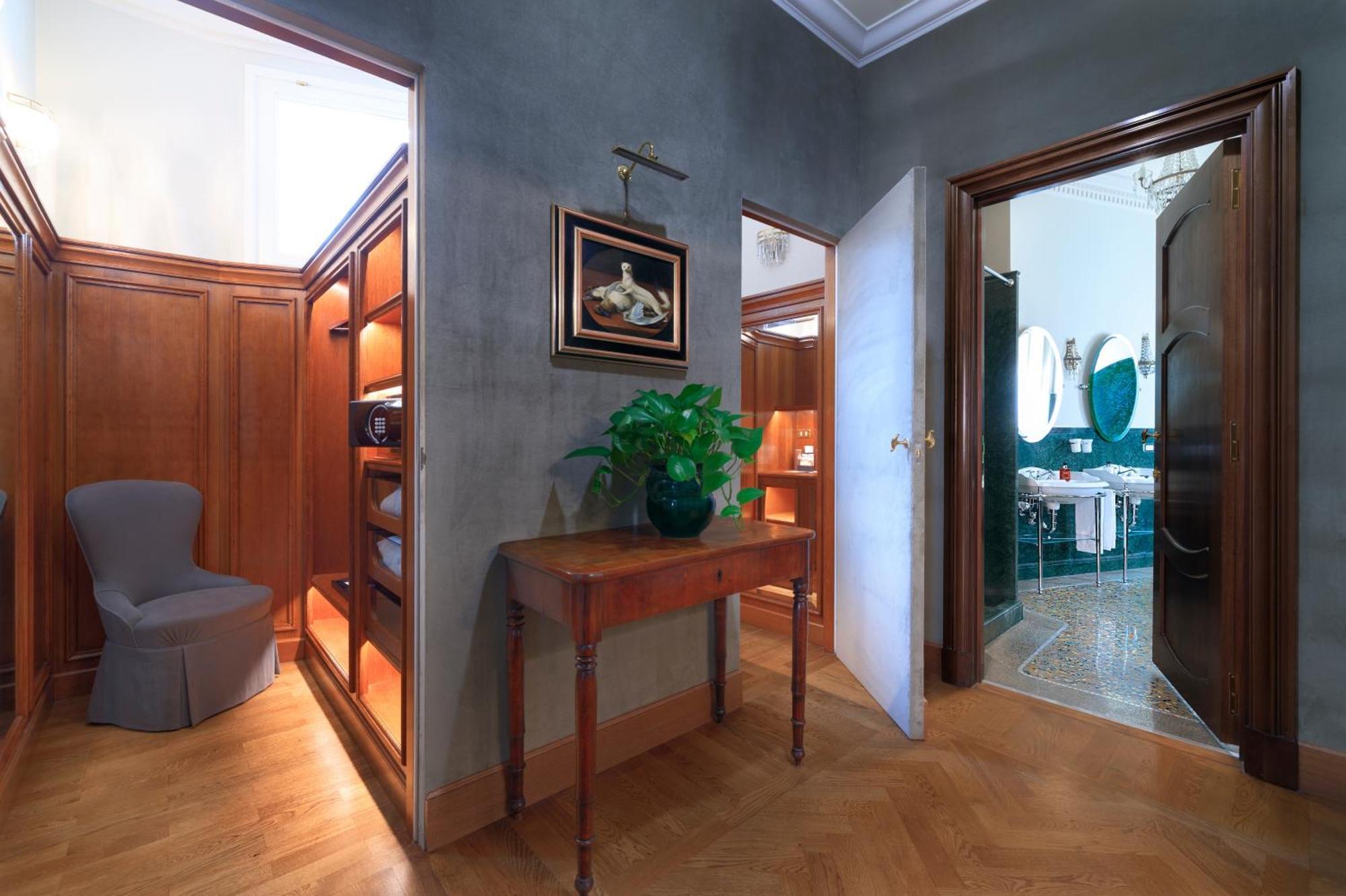 Hotel Locarno Rome Room photo