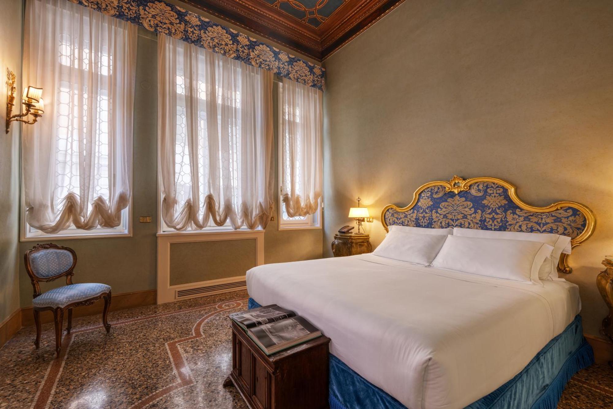 Hotel Locarno Rome Room photo